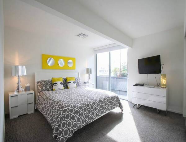 Imagen de la habitación del Hotel The Twist Palm Springs. Foto 16
