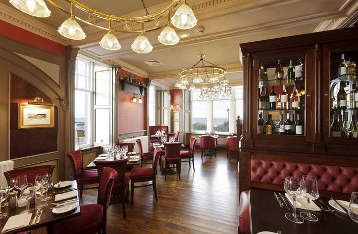 Imagen del bar/restaurante del Hotel The Ugadale and Cottages. Foto 3