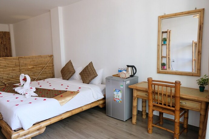 Imagen de la habitación del Hotel The Umi. Foto 14