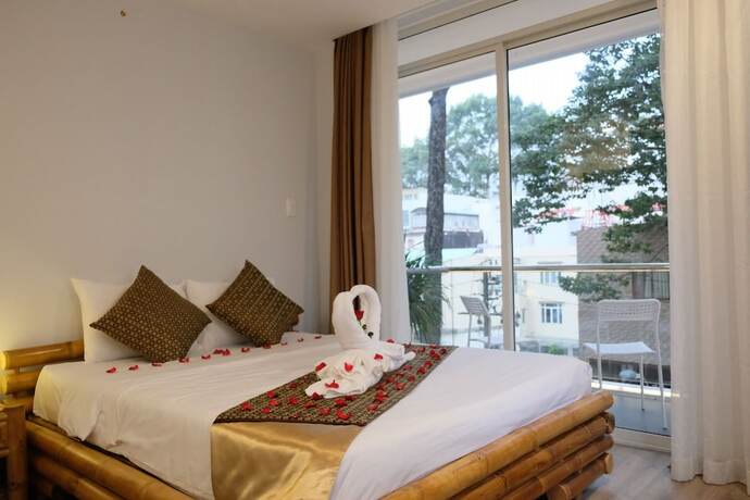 Imagen de la habitación del Hotel The Umi. Foto 27