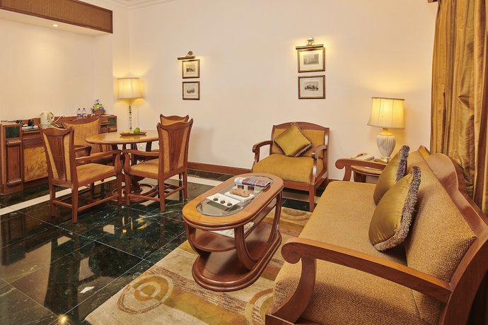 Imagen de la habitación del Hotel The Ummed Ahmedabad Airport. Foto 9