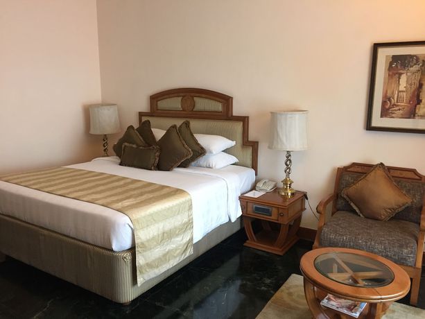 Imagen de la habitación del Hotel The Ummed Ahmedabad Airport. Foto 11