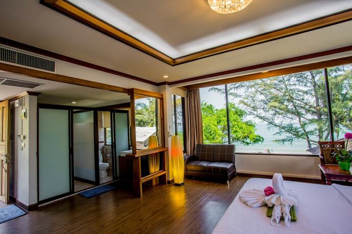 Imagen general del Hotel The Uncle Beach Resort. Foto 4
