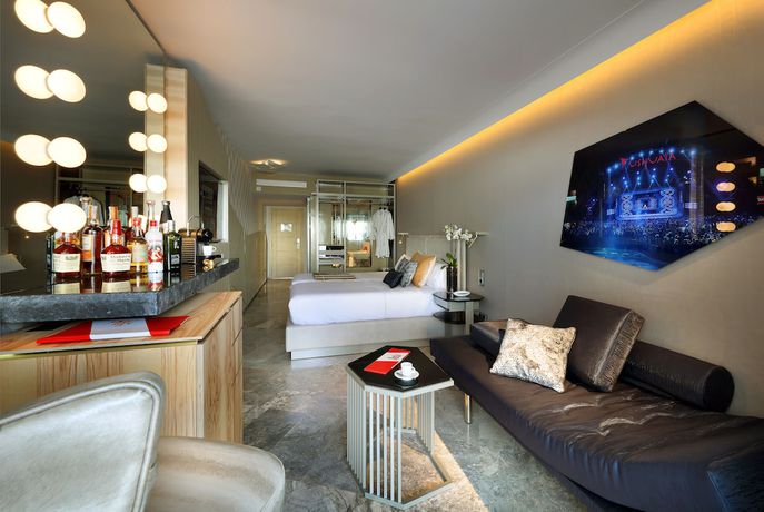 Imagen de la habitación del Hotel The Unexpected Ibiza. Foto 12