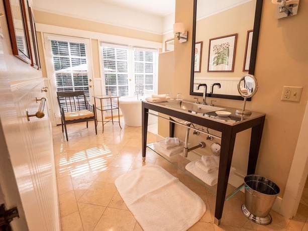 Imagen de la habitación del Hotel The Upham. Foto 7