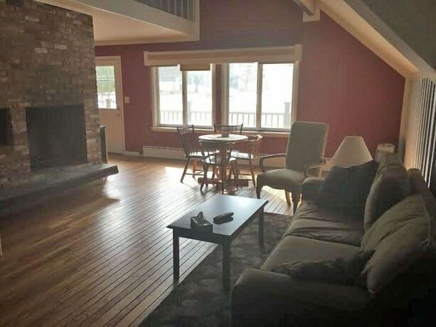 Imagen de la habitación del Hotel The Upper Pass Lodge at Magic Mountain. Foto 16