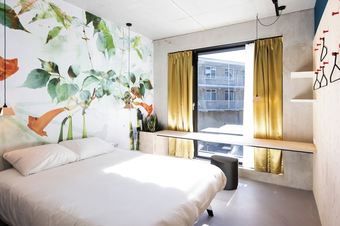 Imagen de la habitación del Hotel The Urban MOLOKO - just a room - digital key by SMS. Foto 3