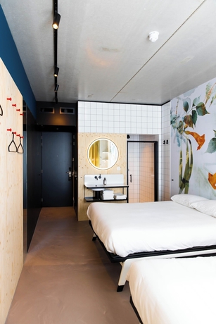 Imagen de la habitación del Hotel The Urban MOLOKO - just a room - digital key by SMS. Foto 14