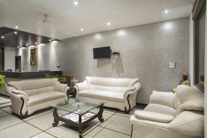 Imagen general del Hotel The Urmi. Foto 13