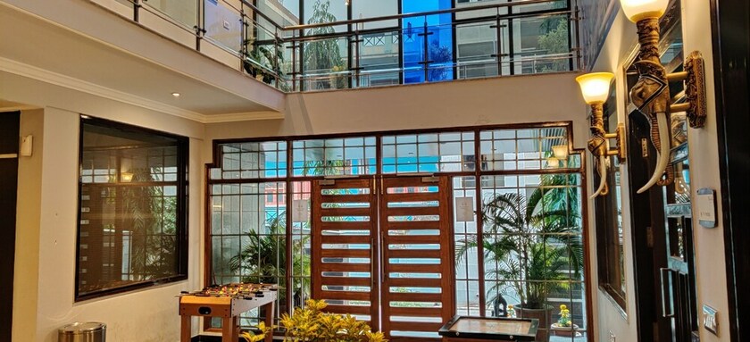 Imagen general del Hotel The Urmi. Foto 17