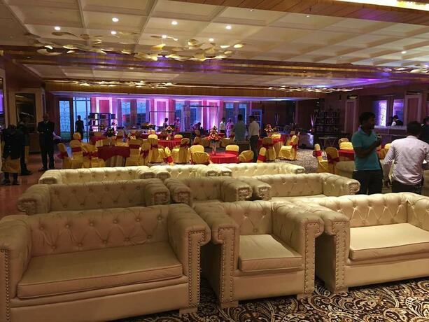 Imagen general del Hotel The Utsav Grand Banquets and Resort. Foto 19