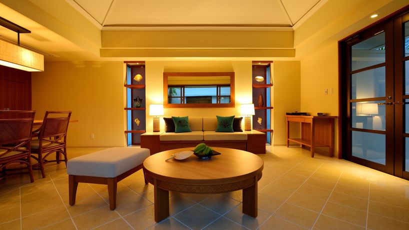 Imagen de la piscina del Hotel The Uza Terrace Beach Club Villas. Foto 14