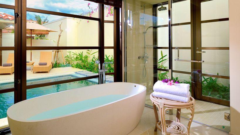 Imagen de los exteriores del Hotel The Uza Terrace Beach Club Villas. Foto 11