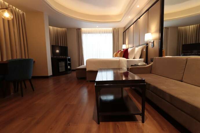 Imagen general del Hotel The Vaishnodevi Sarovar Portico. Foto 4