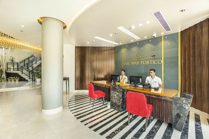 Imagen general del Hotel The Vaishnodevi Sarovar Portico. Foto 11