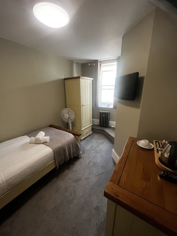 Imagen de la habitación del Hotel The Vale, SWINDON. Foto 19