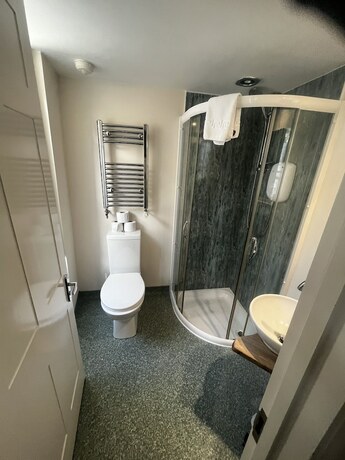 Imagen de la habitación del Hotel The Vale, SWINDON. Foto 20