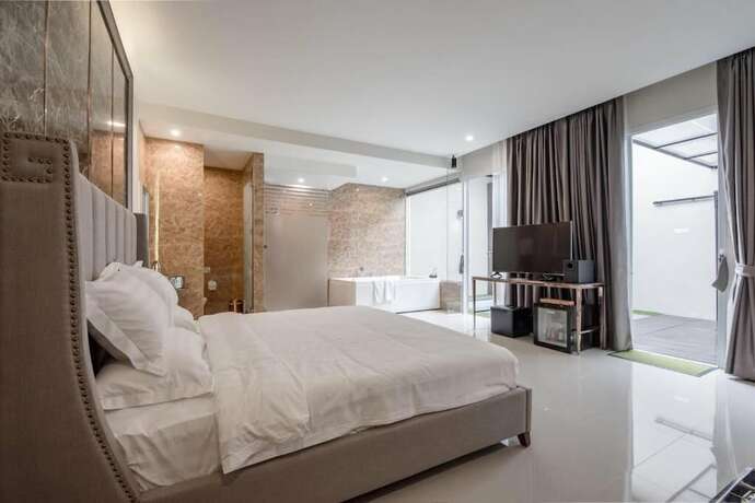 Imagen de la habitación del Hotel The Valen Resort. Foto 9