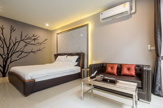 Imagen de la habitación del Hotel The Valen Resort. Foto 10