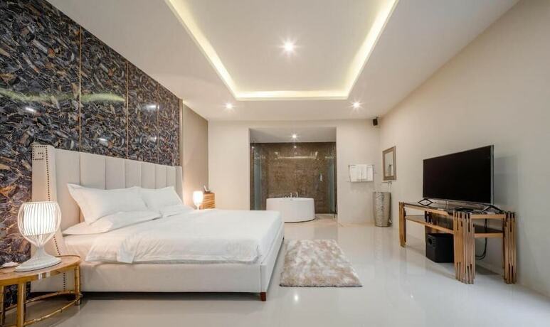 Imagen de la habitación del Hotel The Valen Resort. Foto 14