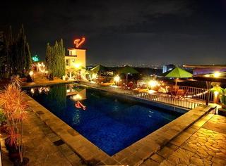Imagen general del Hotel The Valley, Bandung. Foto 4