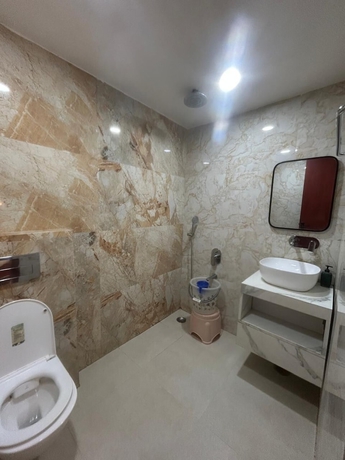 Imagen de la habitación del Hotel The Vatika Paradise. Foto 6