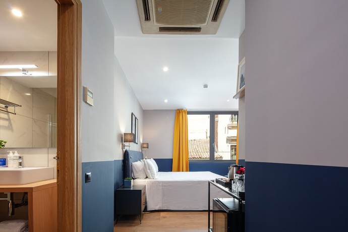 Imagen de la habitación del Hotel The Vault Athens. Foto 14