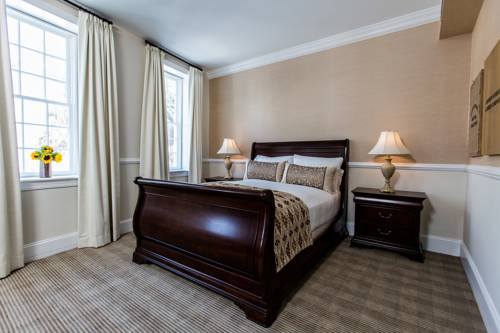 Imagen de la habitación del Hotel The Vendue. Foto 6