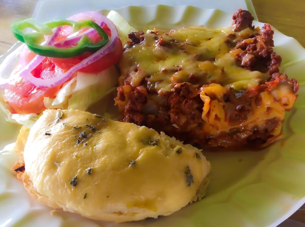 Imagen del bar/restaurante del Hotel The Venue - Utila - Hostel. Foto 6