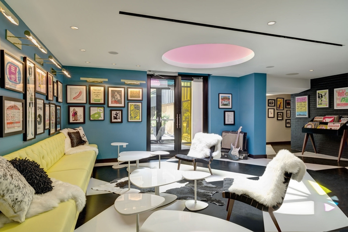 Imagen de los interiores del Hotel The Verb. Foto 14