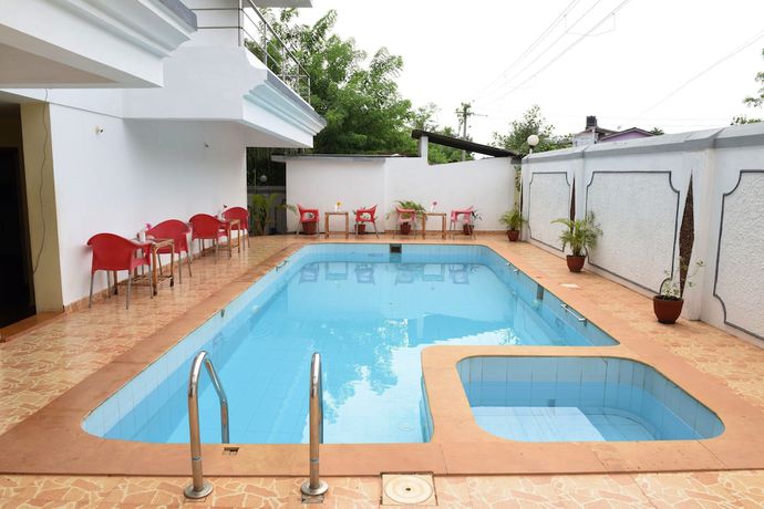 Imagen de la piscina del Hotel The Verda Express. Foto 20