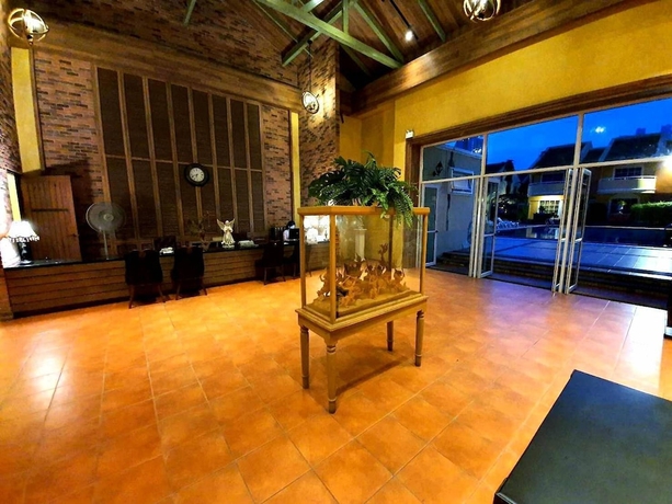 Imagen de los interiores del Hotel The Victoria Resort Pattaya. Foto 16