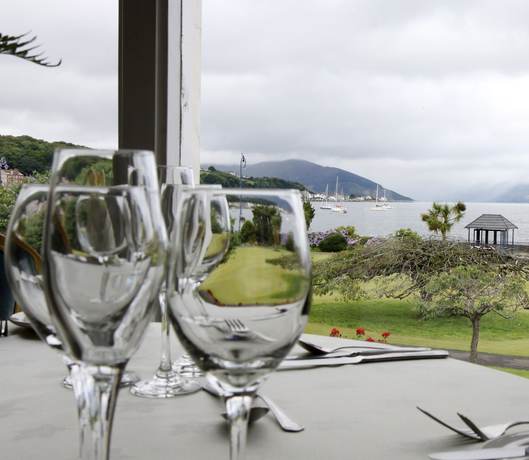 Imagen del bar/restaurante del Hotel The Victoria, Rothesay. Foto 2