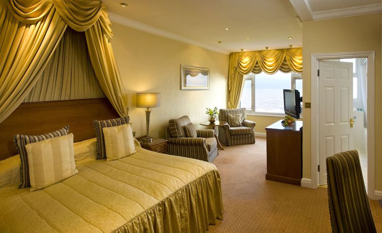 Imagen de la habitación del Hotel The Victoria, Sidmouth. Foto 2