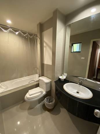 Imagen de la habitación del Hotel The Victory Executive Residences. Foto 7