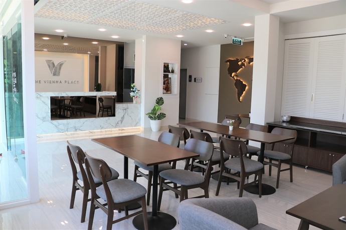 Imagen del bar/restaurante del Hotel The Vienna Place. Foto 4