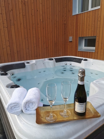 Imagen de la piscina del Hotel The View, Honningsvag. Foto 19