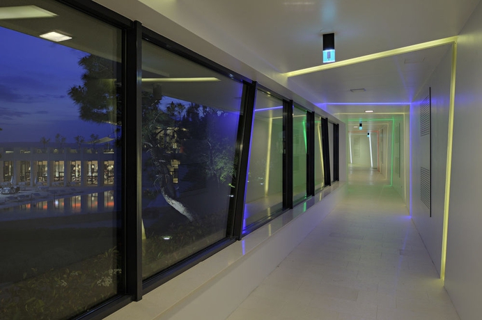 Imagen de los interiores del Hotel The View Hotel, Novi Vinodolski. Foto 12