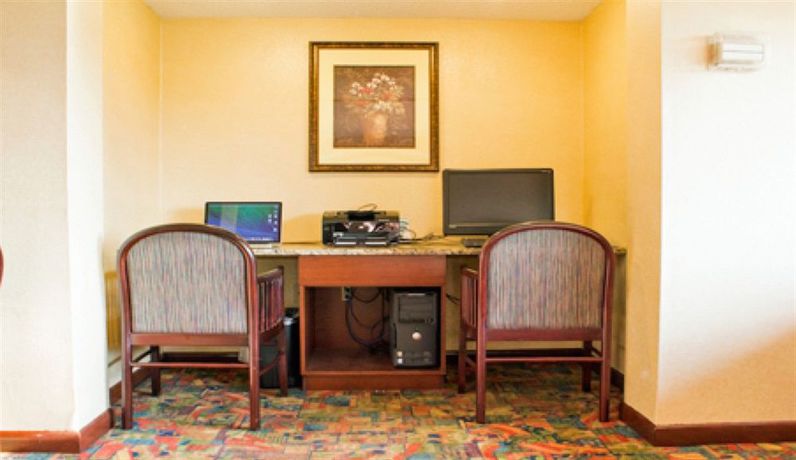 Imagen de los interiores del Hotel The View Inn And Suites. Foto 15