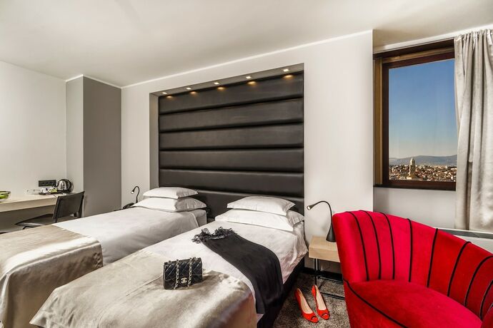 Imagen general del Hotel The View Luxury Rooms. Foto 3