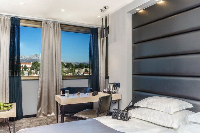 Imagen general del Hotel The View Luxury Rooms. Foto 5