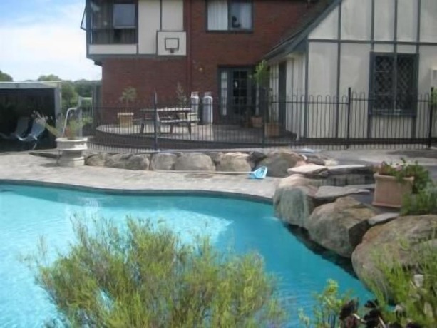 Imagen de la piscina del Hotel The View On Grossmans. Foto 22