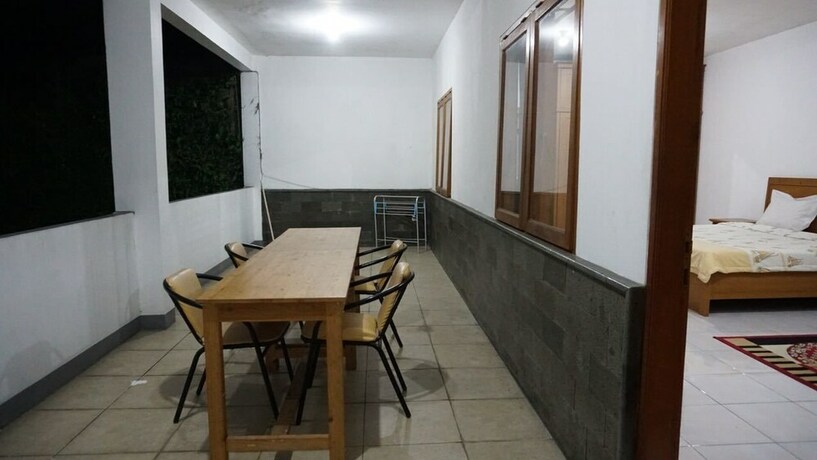 Imagen de la habitación del Hotel The View Villa. Foto 22