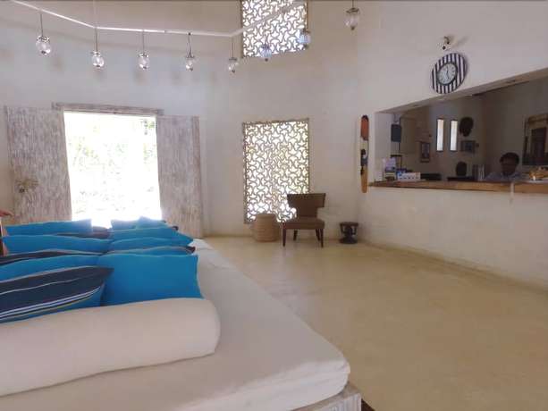 Imagen de los interiores del Hotel The Villa Luxury Suites Hotel. Foto 17