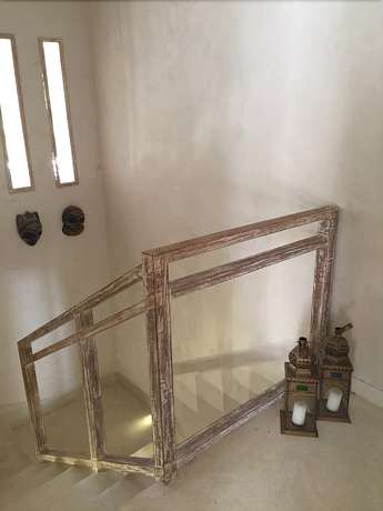 Imagen de la habitación del Hotel The Villa Luxury Suites Hotel. Foto 4