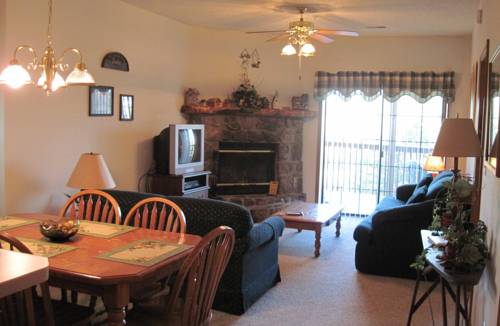Imagen de la habitación del Hotel The Village At Indian Point Resort. Foto 3