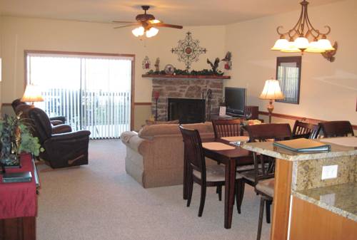 Imagen de la habitación del Hotel The Village At Indian Point Resort. Foto 6