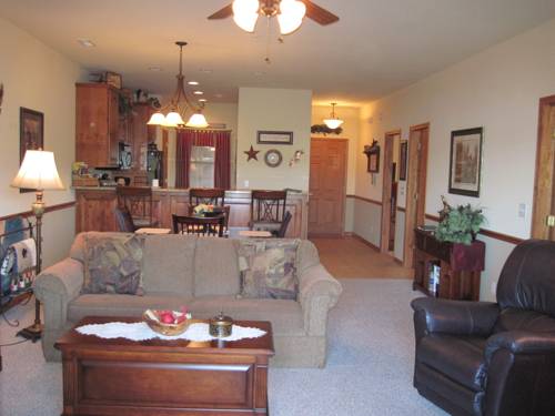 Imagen de la habitación del Hotel The Village At Indian Point Resort. Foto 8