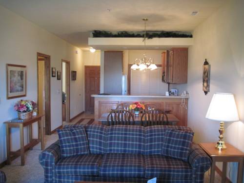 Imagen de la habitación del Hotel The Village At Indian Point Resort. Foto 12