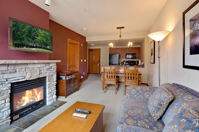 Imagen de los interiores del Hotel The Village Lodge. Foto 10